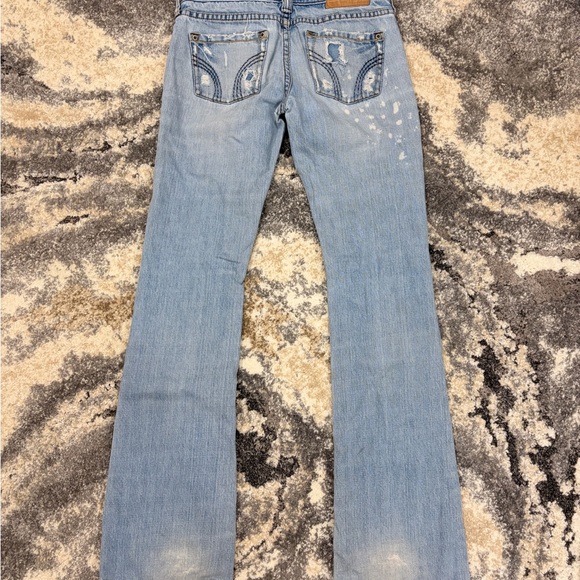 Hollister Light Blue Distressed Women Jeans - Picture 3 of 3